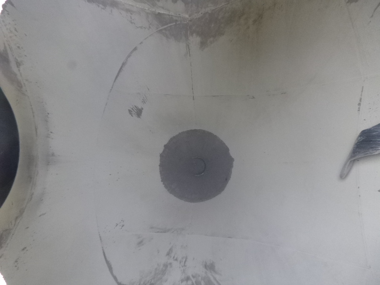 Semirremolque cisterna para transporte de harina Feldbinder Powder tank alu alu 49 m3 / 1 comp: foto 28