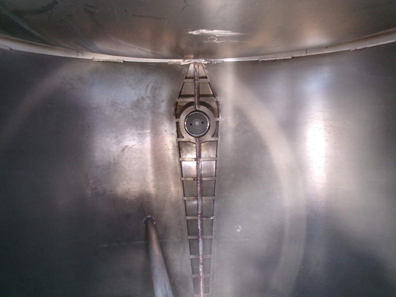 Semirremolque cisterna para transporte de combustible Lakeland Fuel tank alu 42.8 m3 / 6 comp + pump: foto 17