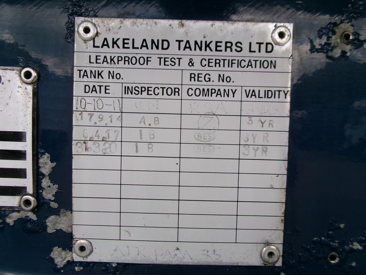 Semirremolque cisterna para transporte de combustible Lakeland Fuel tank alu 42.8 m3 / 6 comp + pump: foto 32