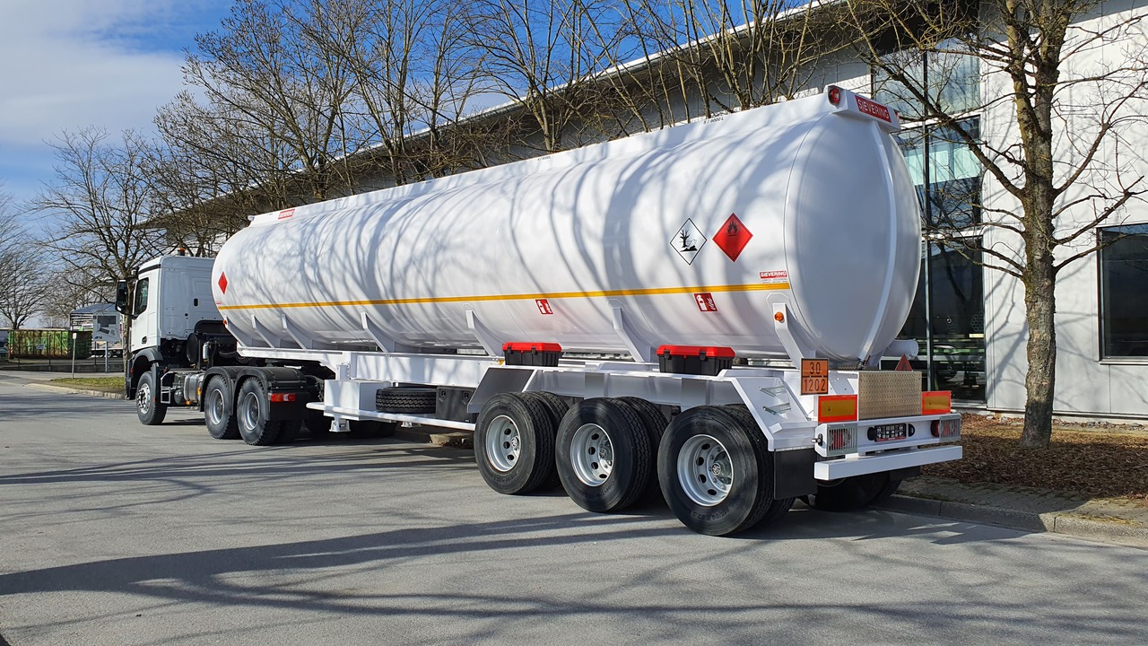 Semirremolque cisterna para transporte de combustible nuevo Sievering 40000 LITRE ADR FUEL TANK SEMI-TRAILER FOR MERCEDES ACTROS: foto 3