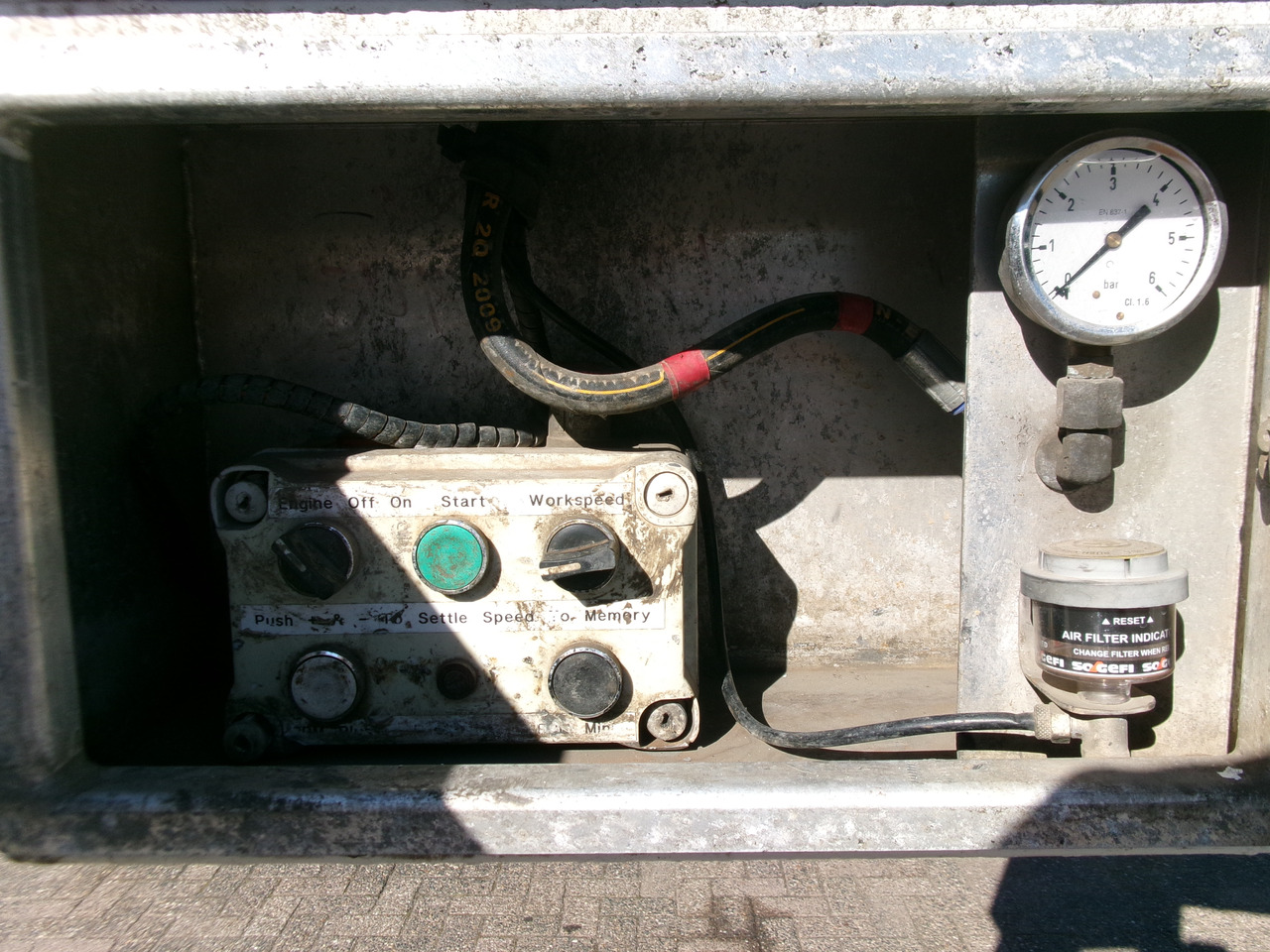 Semirremolque cisterna para transporte de harina Spitzer Powder tank alu 43 m3 / 1 comp + compressor: foto 20