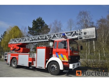 Camión de bomberos Iveco F140-25A: foto 1