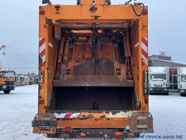 Camión de basura para transporte de basura MAN TGA 26.310 Schörling 3R II - Klima 3 Sitzplätze: foto 2