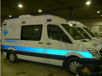 MERCEDES BENZ Ambulance - Vehículo municipal