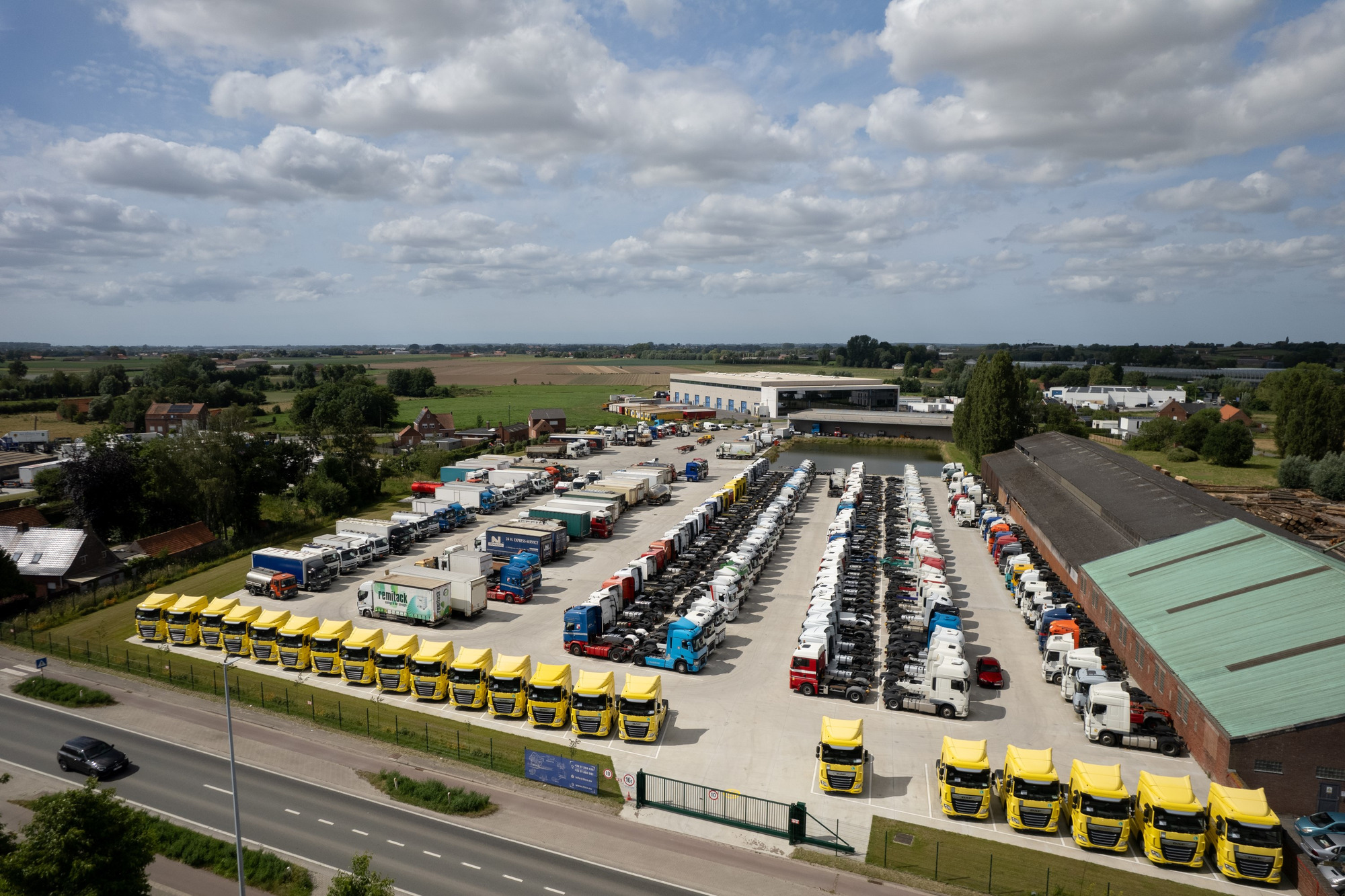 TheTruckCompany - Camiones DAF undefined: foto 2