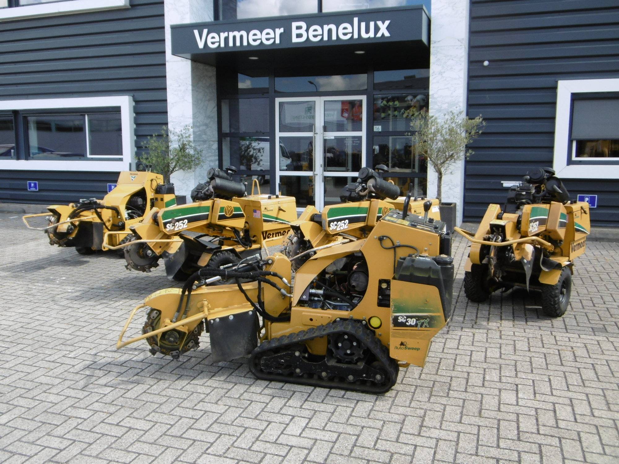 Vermeer Used Equipment Benelux - Maquinaria de construcción undefined: foto 3