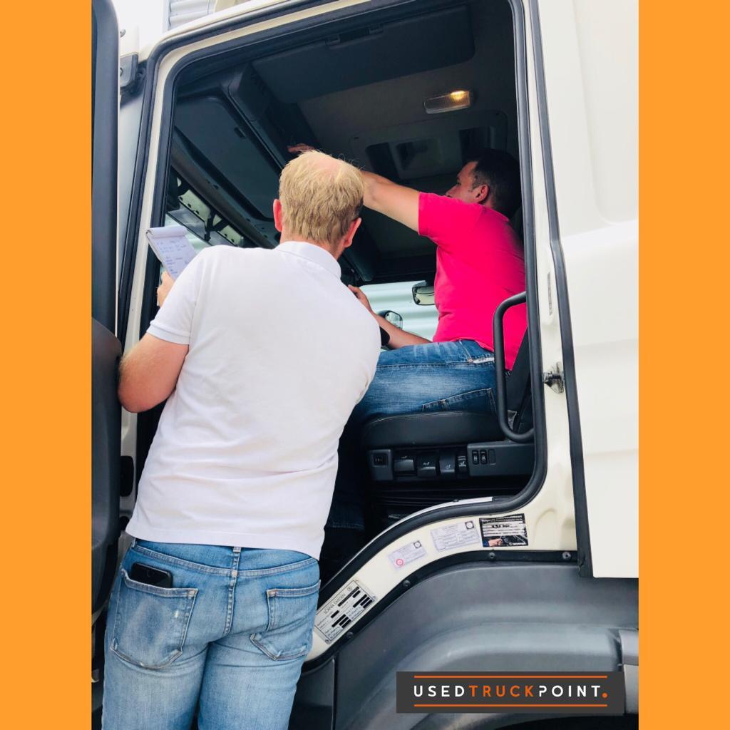 Used Truck Point BV - anuncios sobre venta undefined: foto 3