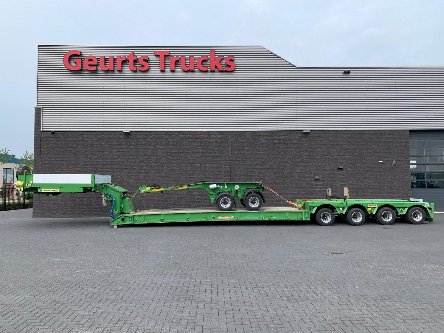 Geurts Trucks B.V. - Camiones DAF undefined: foto 22