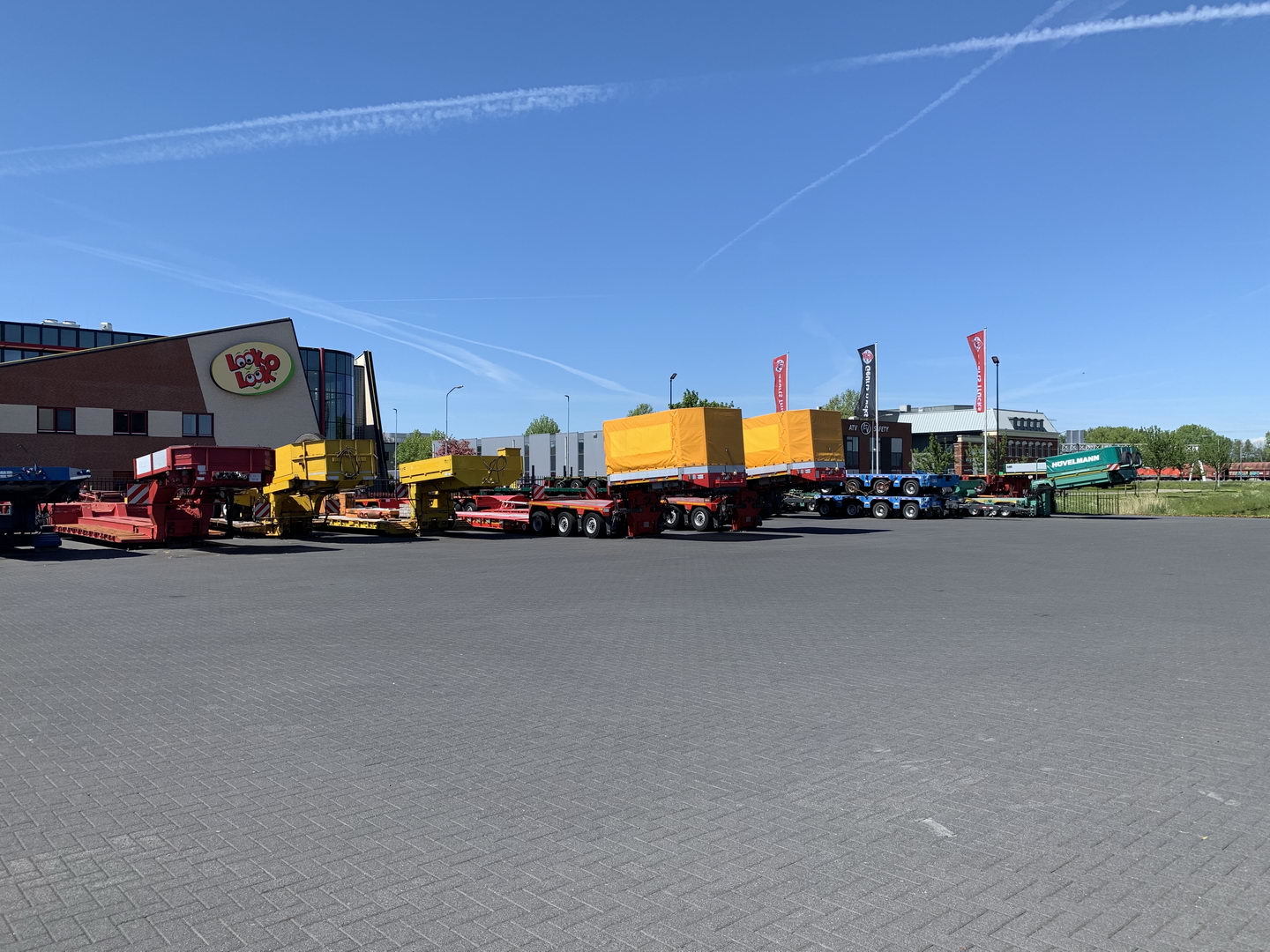 Geurts Trucks B.V. - Camiones DAF undefined: foto 6