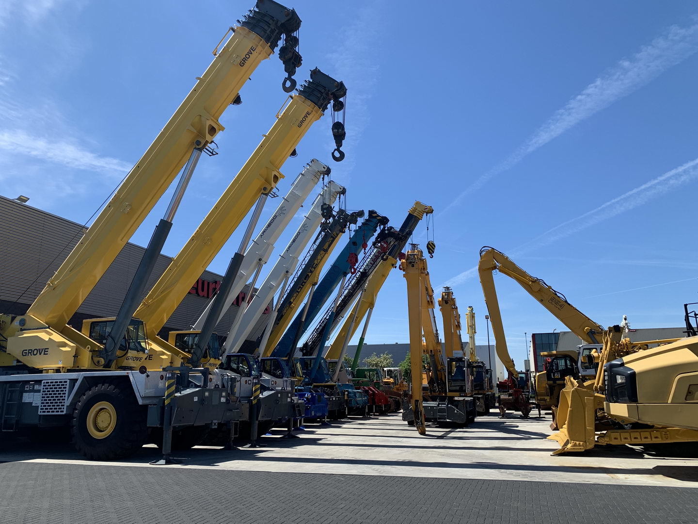 Geurts Trucks B.V. - Camiones DAF undefined: foto 8