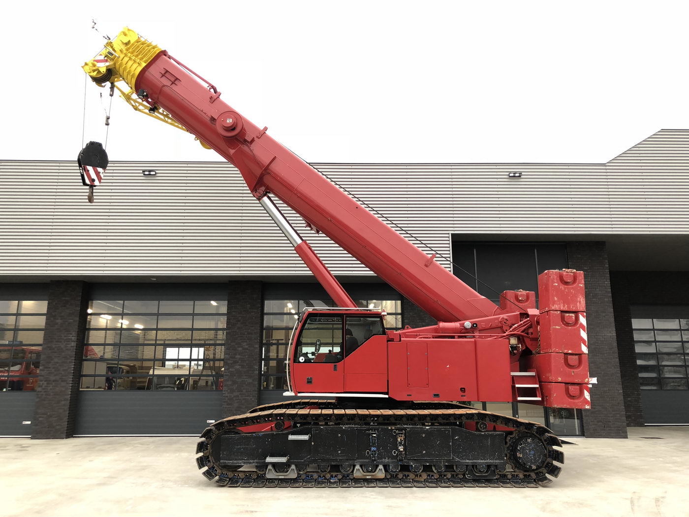 Geurts Trucks B.V. - Camiones DAF undefined: foto 25