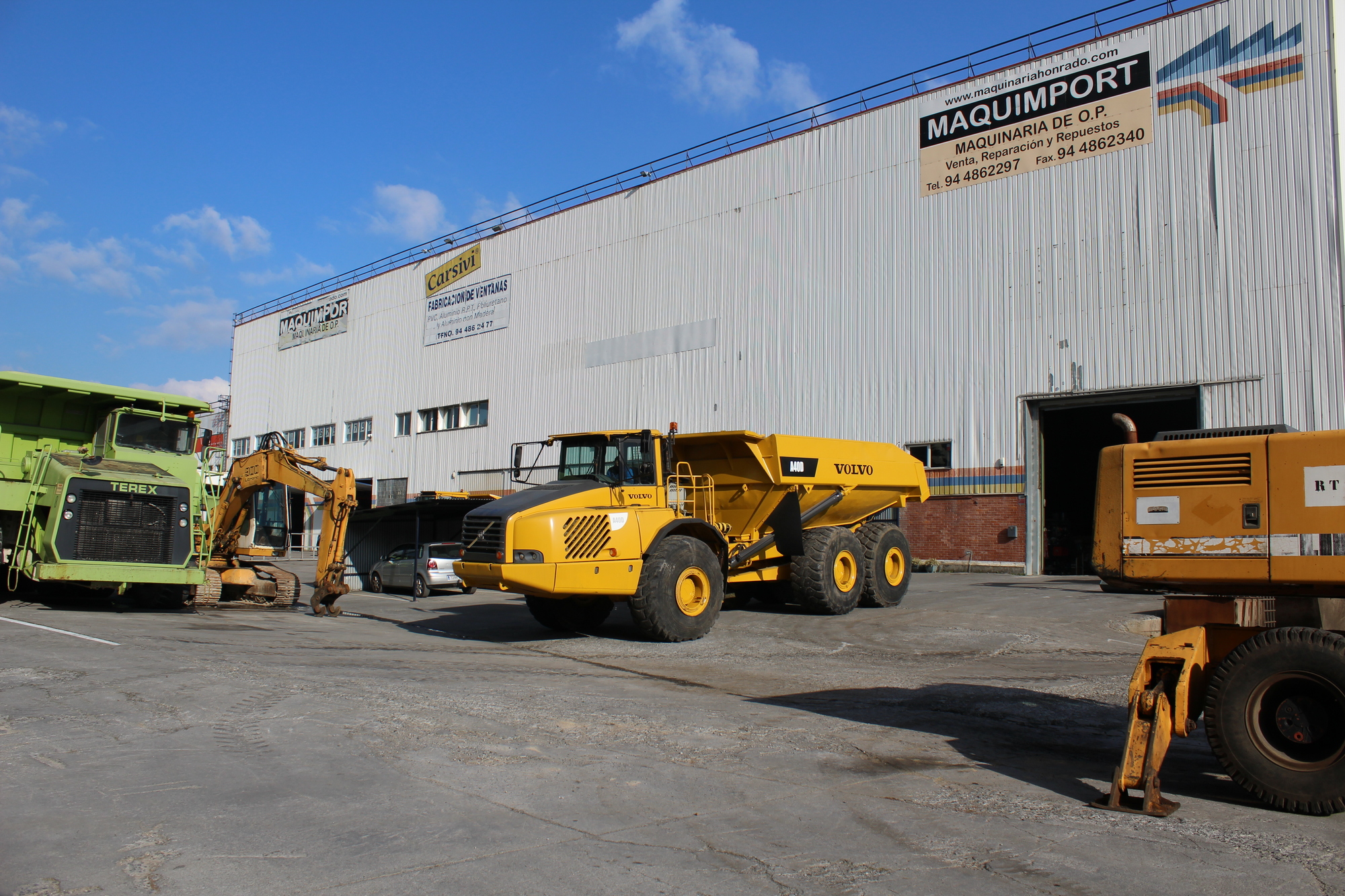 MAQUINARIA HONRADO S.L. - Equipos de manutención LINDE undefined: foto 1