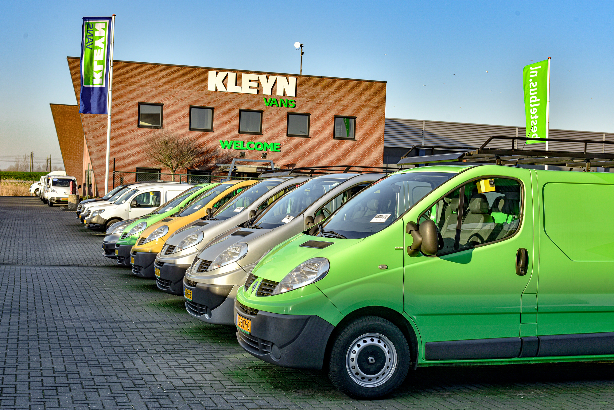 Kleyn Vans B.V. - Furgonetas undefined: foto 2