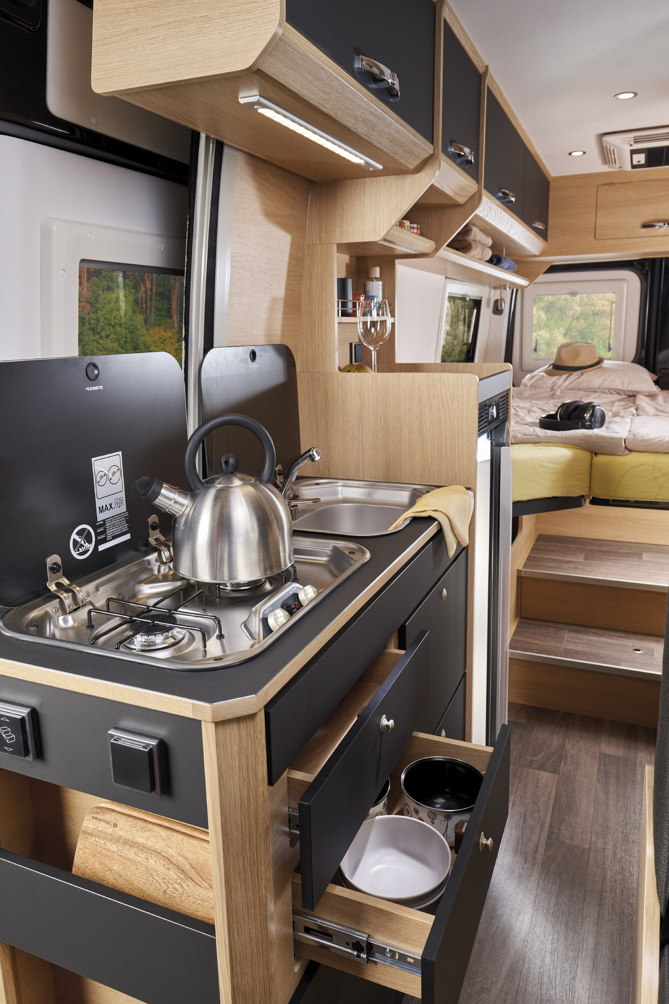 2 AP SPÓŁKA Z OGRANICZONĄ ODPOWIEDZIALNOŚCIĄ - Autocaravanas - nuevo, Euro 6, caja de cambios: manual undefined: foto 9