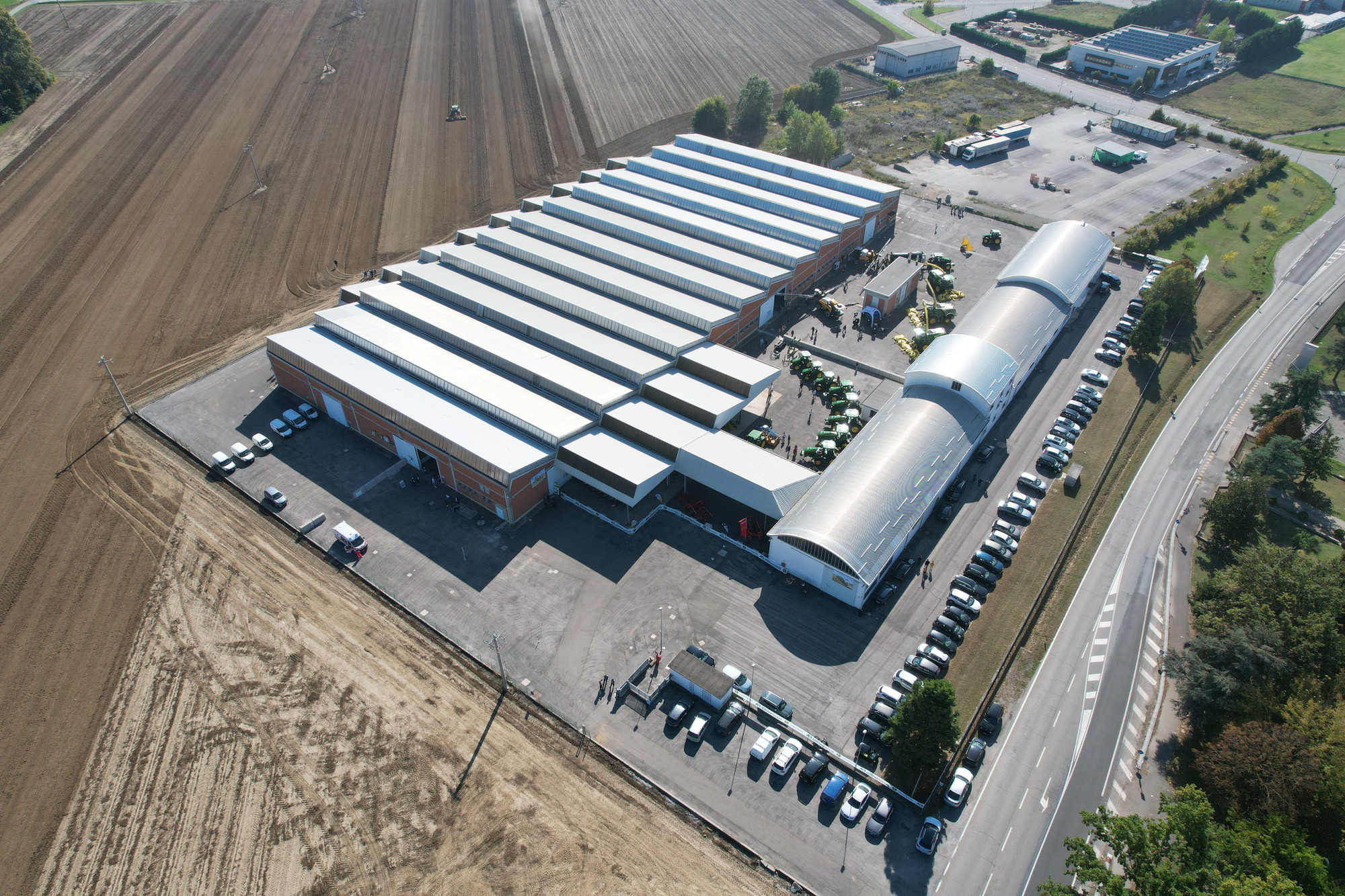 AGRIBERTOCCHI S.R.L. - Remolques undefined: foto 2