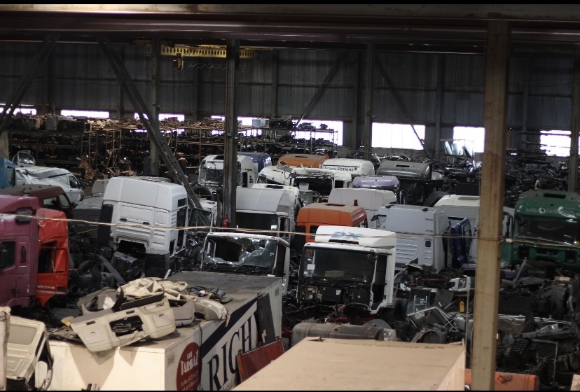 EGDA truckparts - Piezas de recambio BOSCH undefined: foto 9