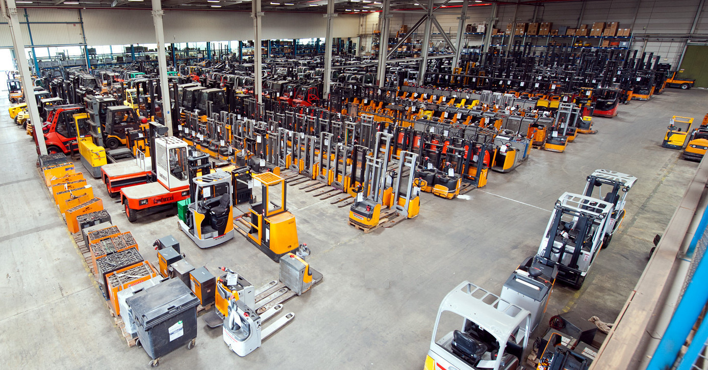 BlackForxx GmbH - Equipos de manutención OM undefined: foto 1