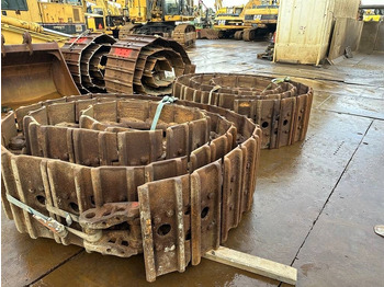 Oruga HITACHI