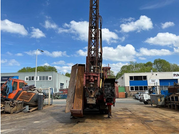 Perforadora Sisu 12E480 6X6 WATER WELL DRILL ATLAS COPCO XRV410 (50: foto 4