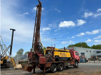 Perforadora Sisu 12E480 6X6 WATER WELL DRILL ATLAS COPCO XRV410 (50: foto 3