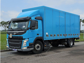 Camión caja cerrada Volvo FM 370 19.5T  DOORS LIFT AC: foto 2