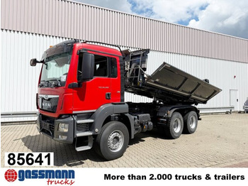 Camión volquete MAN TGS 26.460