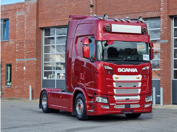 Cabeza tractora SCANIA S 500