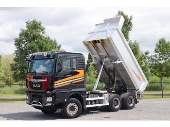 Camión volquete MAN TGX 26.580