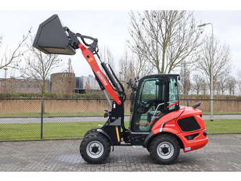 Cargadora de ruedas MANITOU