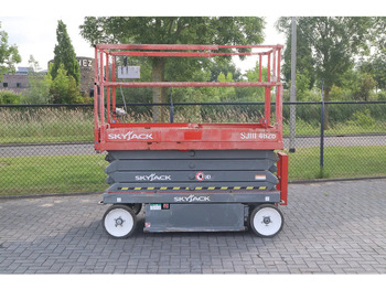 Plataforma de tijeras SKYJACK