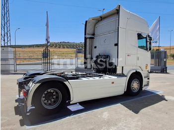 Cabeza tractora SCANIA R450: foto 4
