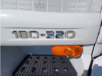 Camión frigorífico IVECO EUROCARGO ML 180E32/FP: foto 4