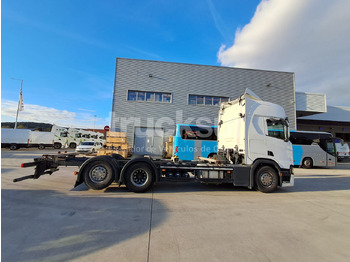 Camión chasis SCANIA R450.26 ejes 6x2*4: foto 3