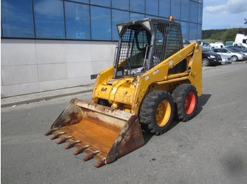 Minicargadora Bobcat S130: foto 2
