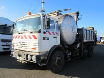 Distribuidor de asfalto RENAULT G 300