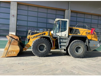 Cargadora de ruedas LIEBHERR L 566