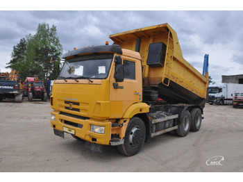 Camión volquete KAMAZ
