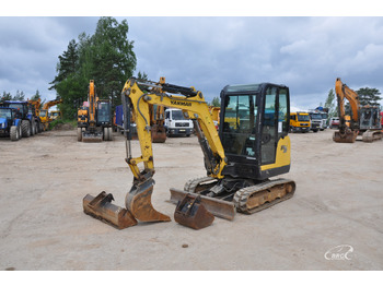 Miniexcavadora YANMAR