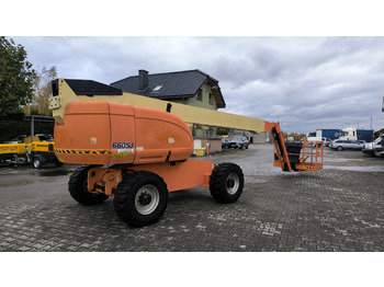 Plataforma telescopica JLG