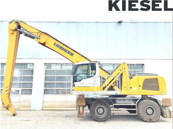 Manipulador de materiales LIEBHERR