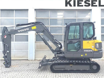 Miniexcavadora VOLVO EC60E