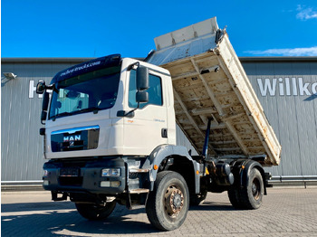 Camión volquete MAN TGM 18.290