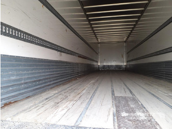 Semirremolque caja cerrada FRUEHAUF Dryfreight Standard Roller shutter door: foto 3
