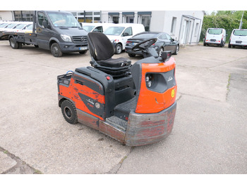 Remolcadora LINDE P60