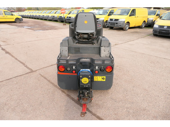 Leasing de LINDE P 60 Z Schlepper Batterie 22/2019 3-Rad LINDE P 60 Z Schlepper Batterie 22/2019 3-Rad: foto 4