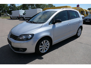 Sedan VOLKSWAGEN