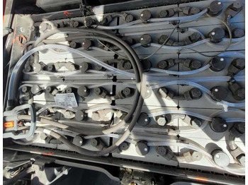 Carretilla elevadora eléctrica Linde E 16 C-01 (BATT. 2017): foto 4