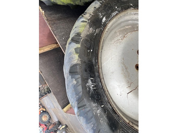 Neumático taurus 230/95 R32: foto 2