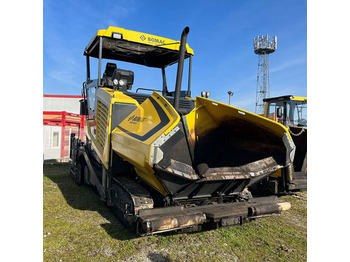 Pavimentadora de asfalto BOMAG