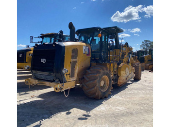 Estabilizador de suelos Caterpillar RM400: foto 3